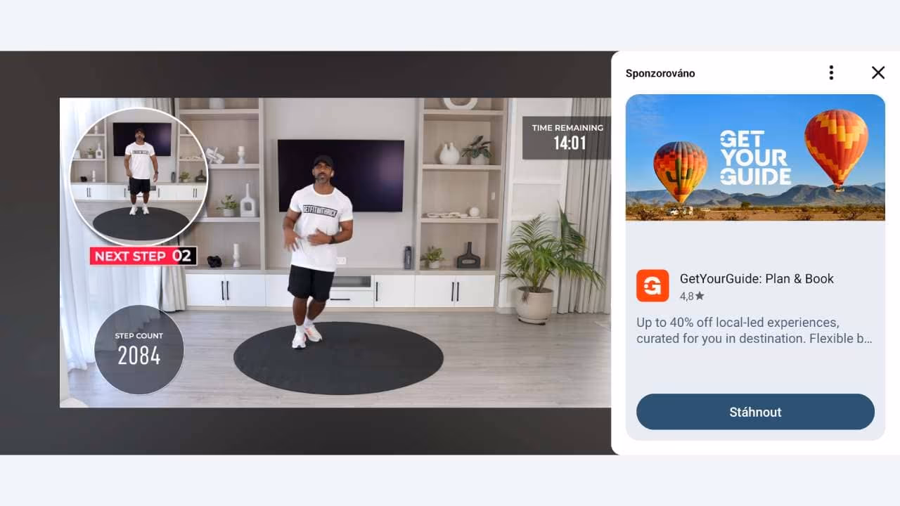 quảng cáo ảnh YouTube ngang điện thoại – Mô phỏng giao diện điện thoại hiển thị video YouTube ở chế độ ngang với quảng cáo ảnh tĩnh chồng lên màn hình